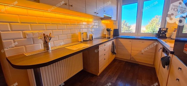 Eladó téglalakás, Kecskeméten 85.9 M Ft, 4 szobás