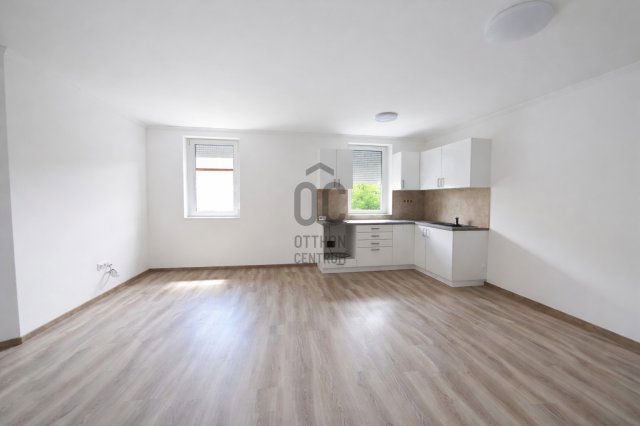 Eladó téglalakás, Szigetszentmiklóson 55.9 M Ft, 2 szobás