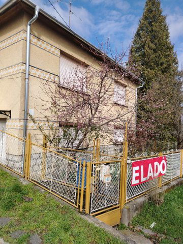 Eladó családi ház, Kaposváron 34.5 M Ft, 3 szobás