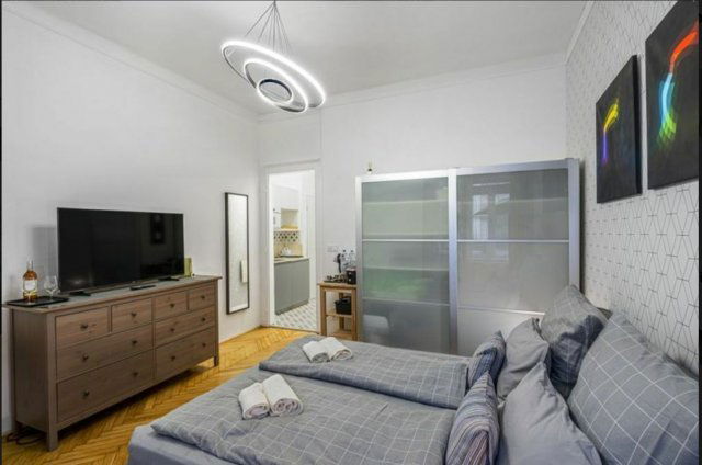 Kiadó téglalakás, albérlet, VI. kerületben, Dessewffy utcában