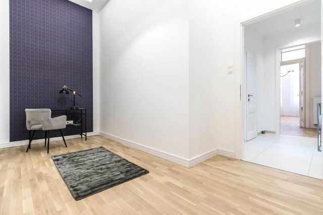 Kiadó téglalakás, albérlet, Budapesten, V. kerületben, 3 szobás