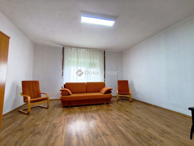 Eladó családi ház, Csibrákon 9.9 M Ft, 1 szobás