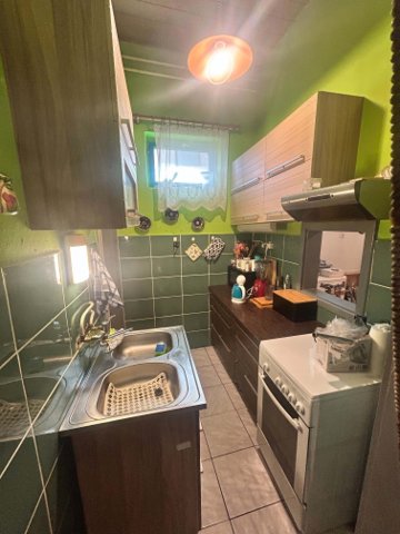 Eladó családi ház, Csornán 33 M Ft, 2 szobás