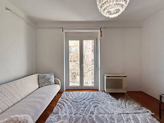 Eladó téglalakás, Gyöngyösön 49.9 M Ft, 3 szobás