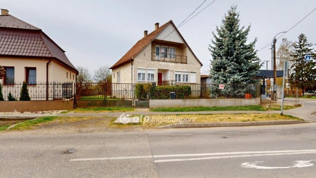 Eladó családi ház, Fehérgyarmaton 45 M Ft, 1+2 szobás