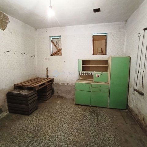 Eladó mezogazdasagi ingatlan, Röszkén 26.5 M Ft, 4 szobás