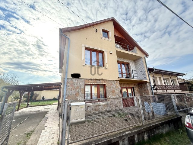 Eladó családi ház, Veresegyházon 129.9 M Ft, 5 szobás