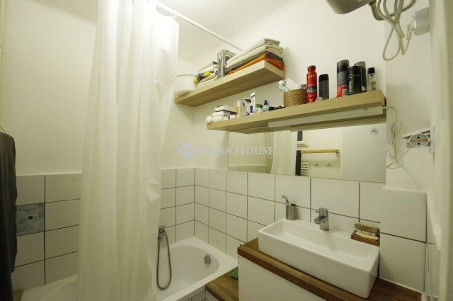 Eladó téglalakás, Dunaújvárosban 45.3 M Ft, 2+1 szobás