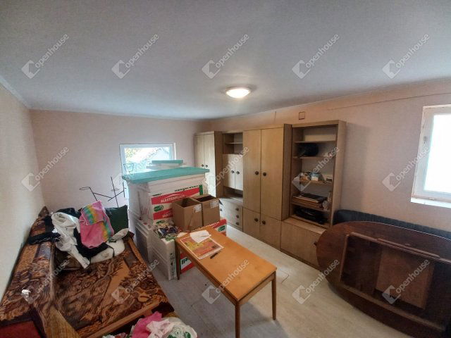 Eladó családi ház, Kaposváron 19.9 M Ft, 2 szobás