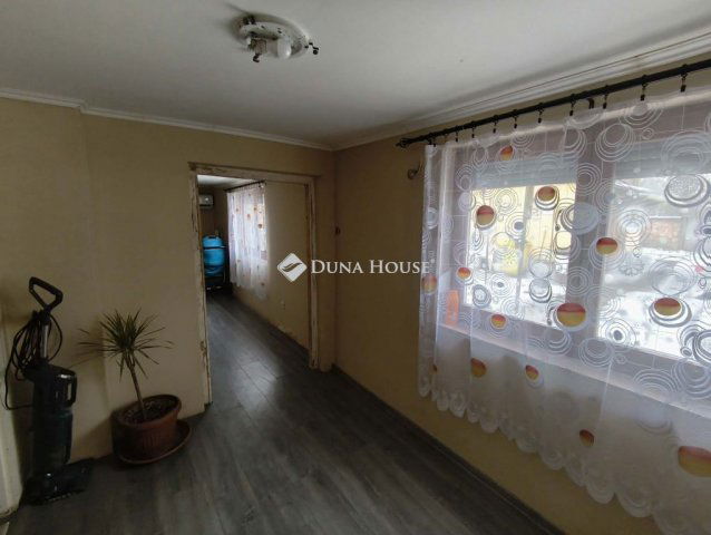 Eladó családi ház, Orosházán, Kutasi utcában 19 M Ft