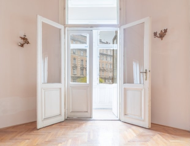 Eladó téglalakás, Budapesten, VII. kerületben 109.9 M Ft