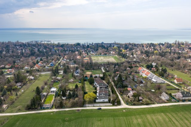 Eladó családi ház, Balatonkenesén, Mókus utcában 111.9 M Ft