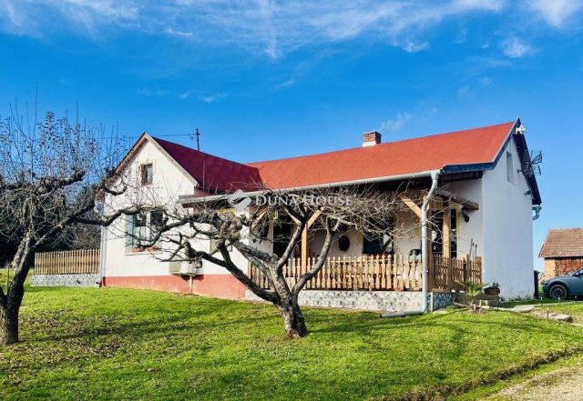 Eladó családi ház, Kercaszomoron 67 M Ft, 3 szobás