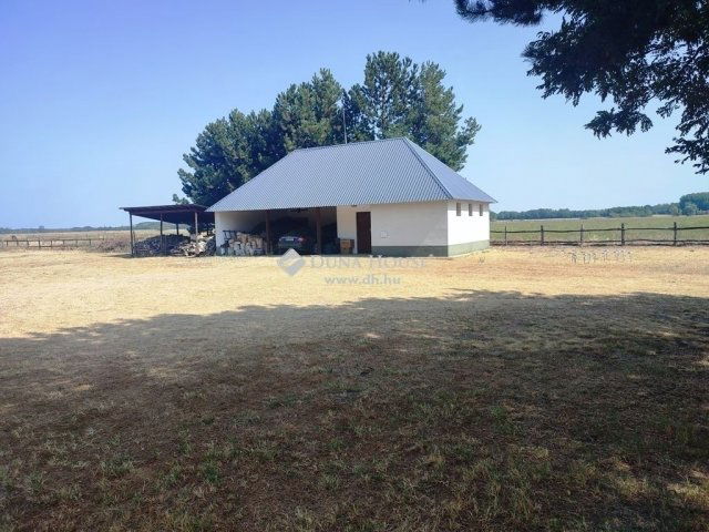 Eladó családi ház, Fülöpházán 229 M Ft, 7 szobás