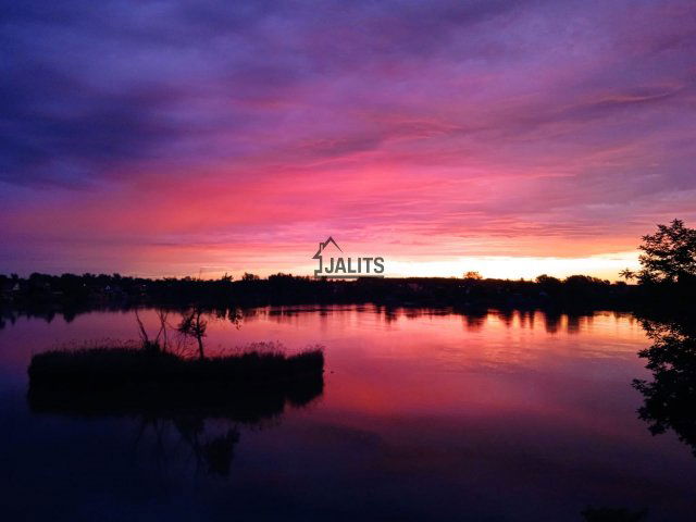 Eladó ikerház, Délegyházán 226 M Ft, 4 szobás