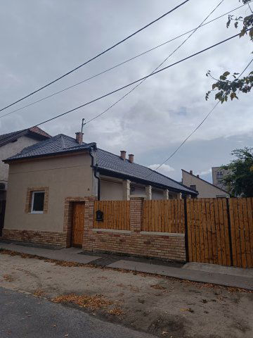 Eladó családi ház, Budapesten, XXI. kerületben 91.5 M Ft