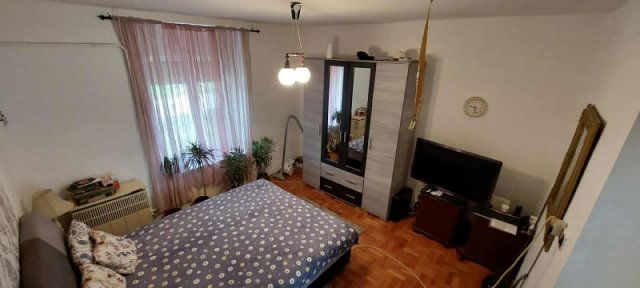 Eladó családi ház, Jászkarajenőn 18 M Ft, 3 szobás