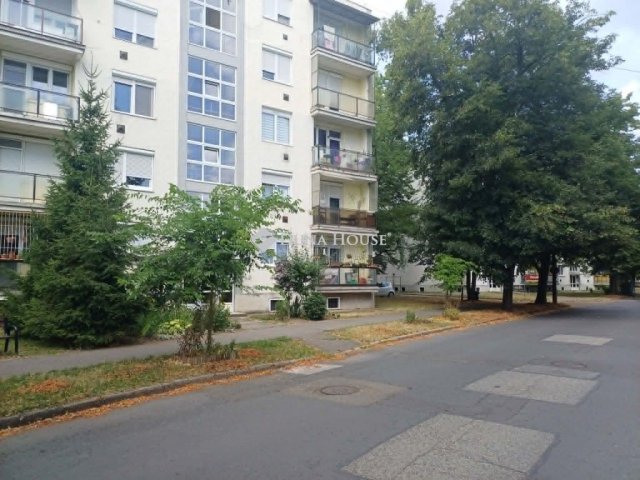 Eladó téglalakás, Miskolcon, Kandó Kálmán utcában 24.9 M Ft