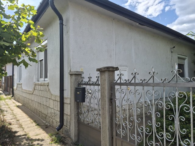 Eladó családi ház, Mátészalkán 59.8 M Ft, 4+1 szobás