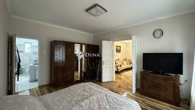 Eladó családi ház, Budapesten, XIV. kerületben 124.9 M Ft