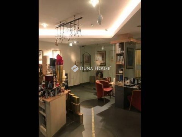 Eladó iroda, Budapesten, V. kerületben 124.9 M Ft, 5 szobás