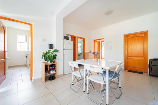Kiadó családi ház, albérlet, Vecsésen 1700 E Ft / hó, 9 szobás