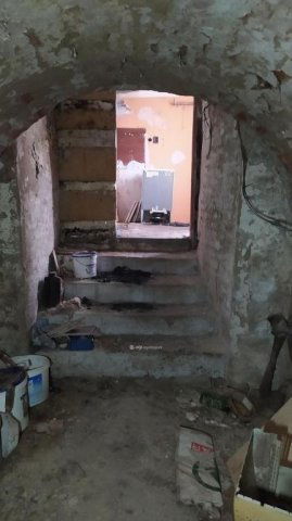 Eladó családi ház, Pécsett 19.9 M Ft, 2 szobás