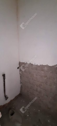 Eladó családi ház, Zalabaksán 18 M Ft, 4 szobás