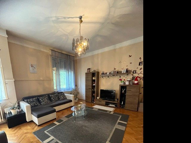 Eladó sorház, Tatabányán 37.9 M Ft, 2 szobás