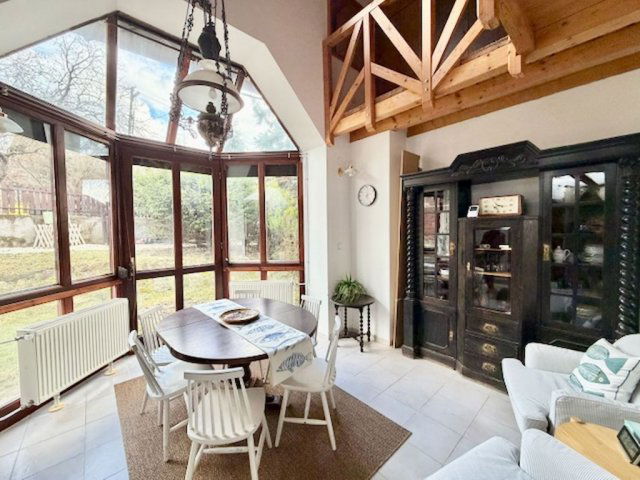 Eladó családi ház, Tihanyban 165 M Ft, 6 szobás