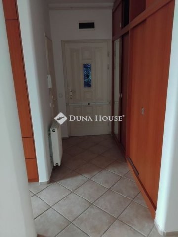 Kiadó téglalakás, albérlet, Kecskeméten 250 E Ft / hó