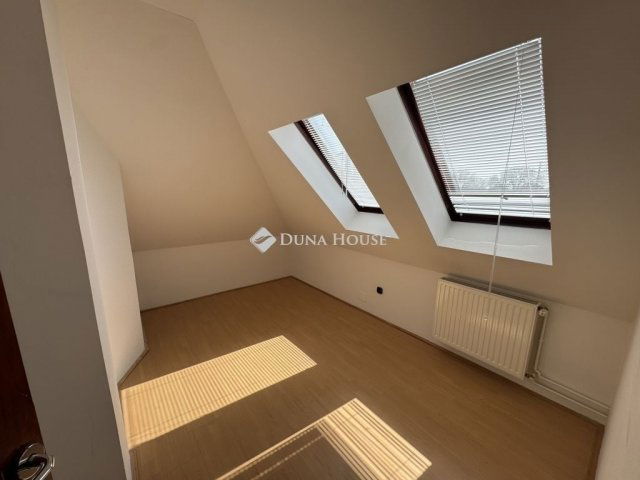 Eladó családi ház, Görcsönyben 79.9 M Ft, 4 szobás