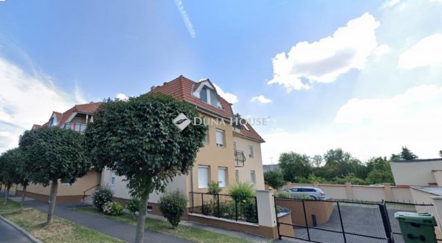 Eladó téglalakás, Szombathelyen 59.9 M Ft, 2+1 szobás