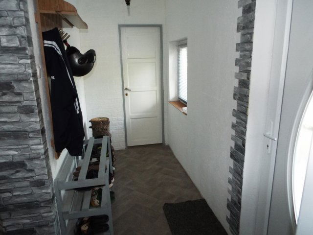 Eladó családi ház, Cecén 23.5 M Ft, 2 szobás