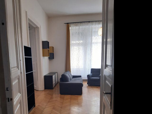 Eladó téglalakás, Budapesten, VI. kerületben 129.9 M Ft