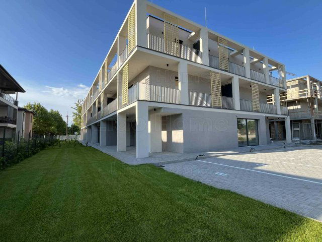 Eladó téglalakás, Balatonlelleén 69.99 M Ft, 3 szobás