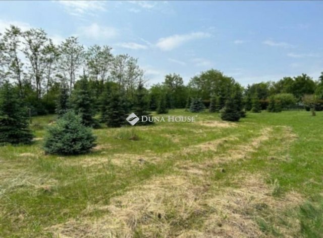 Eladó telek, Harasztifaluban 6.95 M Ft / költözzbe.hu