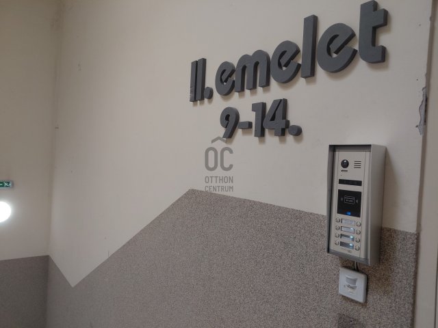 Eladó téglalakás, Szigetszentmiklóson 58.9 M Ft, 3 szobás