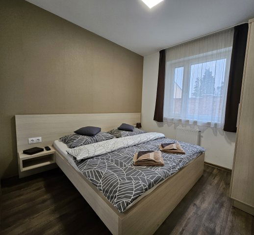 Eladó téglalakás, Sárváron 58.663 M Ft, 3 szobás