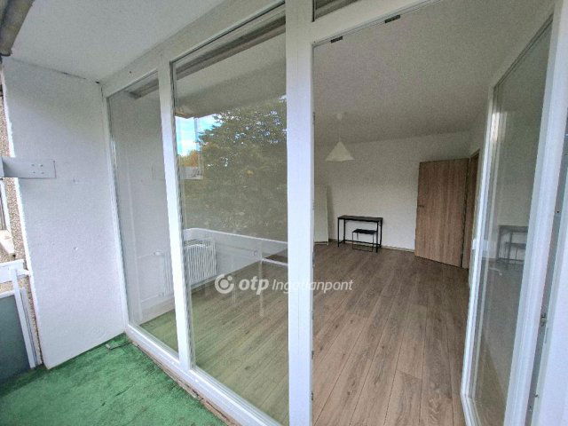 Eladó panellakás, Budapesten, XV. kerületben 78.9 M Ft, 3 szobás