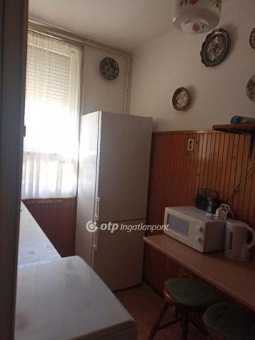 Eladó téglalakás, Budapesten, XIV. kerületben 62.99 M Ft