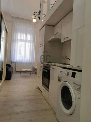 Eladó téglalakás, Budapesten, II. kerületben 179 M Ft, 5 szobás