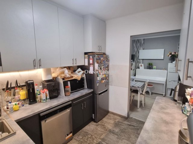 Eladó családi ház, Bakonybélben 79 M Ft, 5 szobás