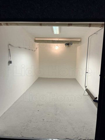 Eladó garázs, Győrött 10.5 M Ft / költözzbe.hu