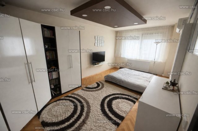 Eladó téglalakás, Budapesten, III. kerületben 89 M Ft, 3 szobás