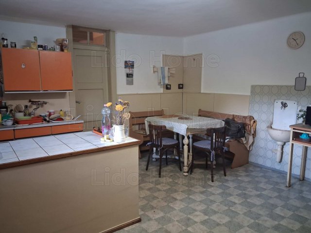 Eladó családi ház, Dörgicsén 119.9 M Ft, 4 szobás