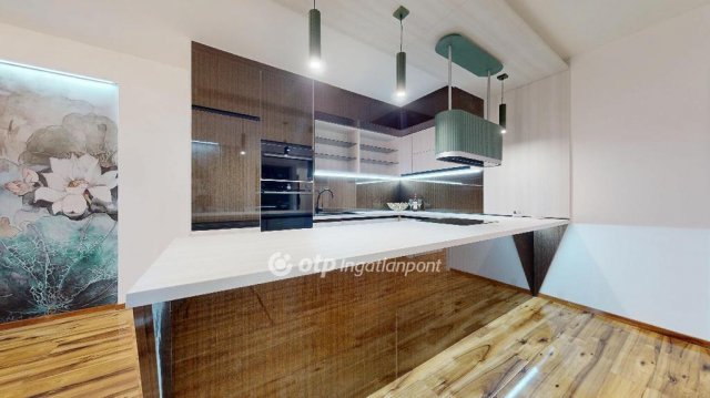 Eladó panellakás, Miskolcon 79.9 M Ft, 3 szobás