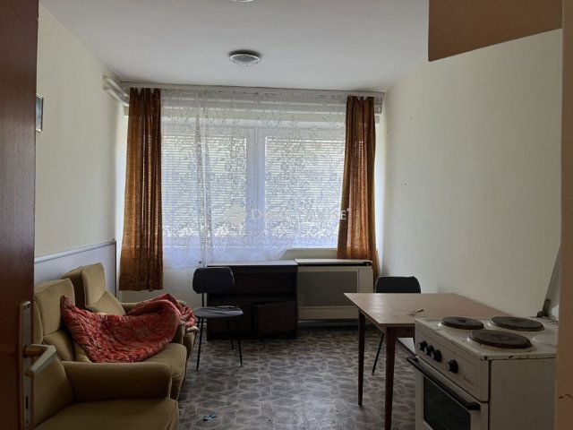 Kiadó családi ház, albérlet, Faddon, Arany János utcában