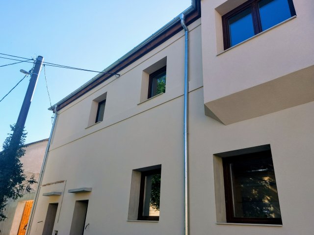 Eladó téglalakás, Vácon 120 M Ft, 2+2 szobás