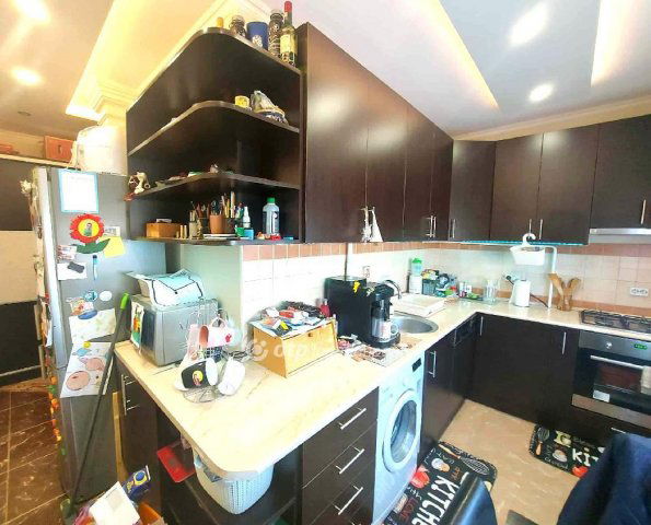 Eladó panellakás, Nagykőrösön 34 M Ft, 2+1 szobás